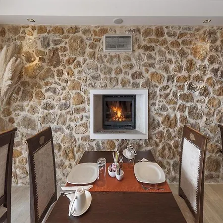 Hotel Iakovakis & Koropi