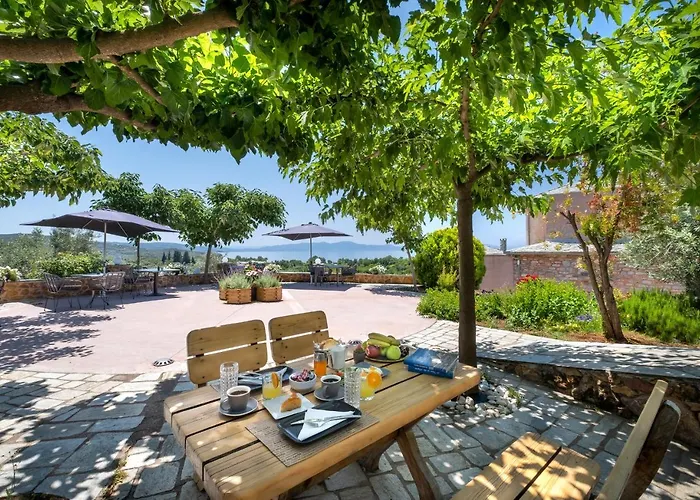 Iakovakis & Hotel Koropi