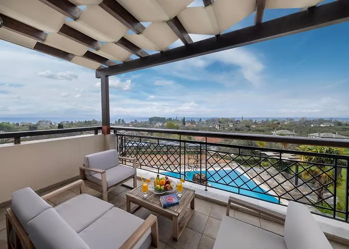 Iakovakis & 4* Koropi