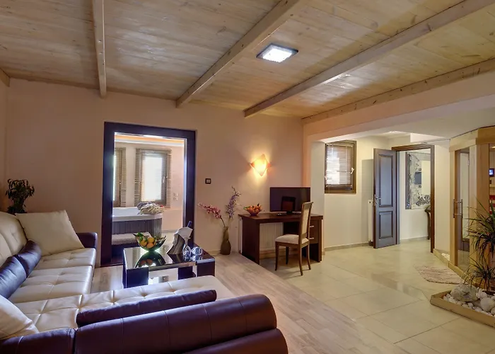 Iakovakis & Hotel 4*