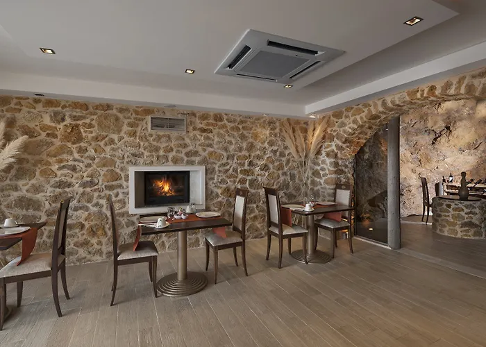 Iakovakis & Hotel Koropi